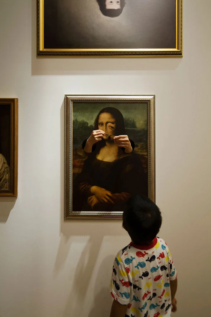 above: Active distortion of Da Vinci's famous Mona Lisa portrait, a young museum visitor looks on. ( img source ) below: Screencap from the computer game Ib ( img source )