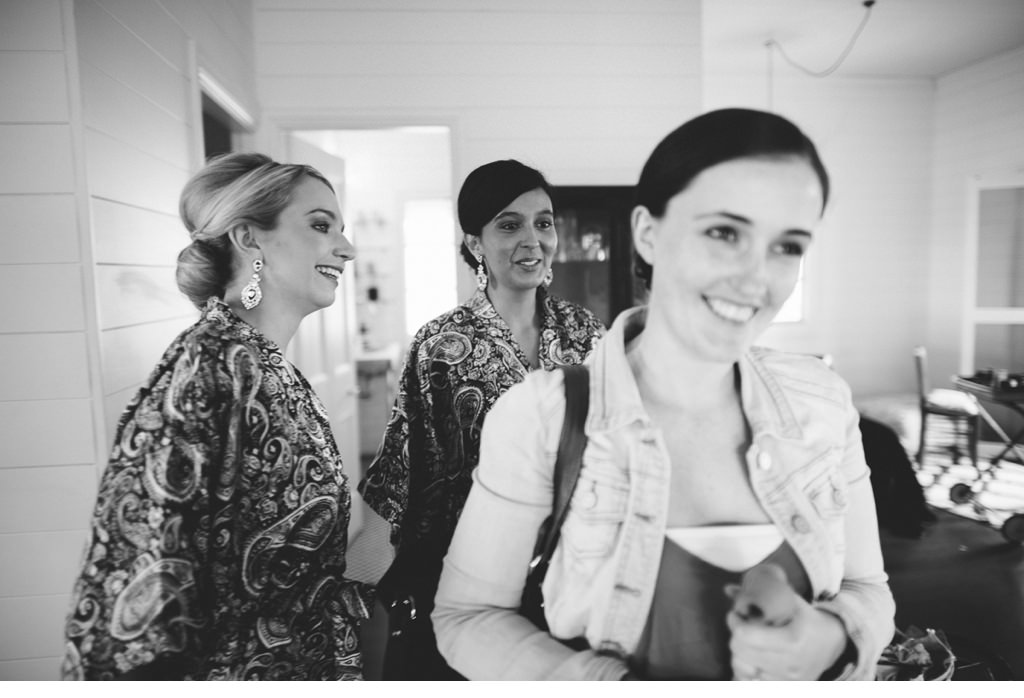 MORGANROBERTS_ROBBIEANDBEC_BYRONBAY_WEDDING_029.jpg
