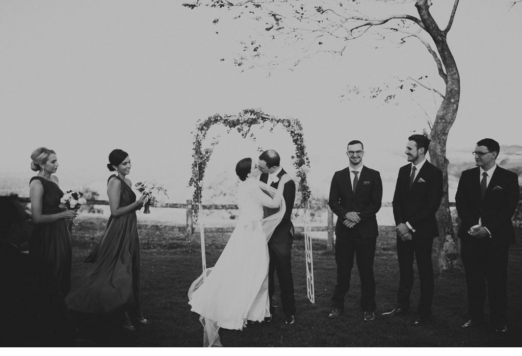 MORGANROBERTS_ROBBIEANDBEC_BYRONBAY_WEDDING_055.jpg