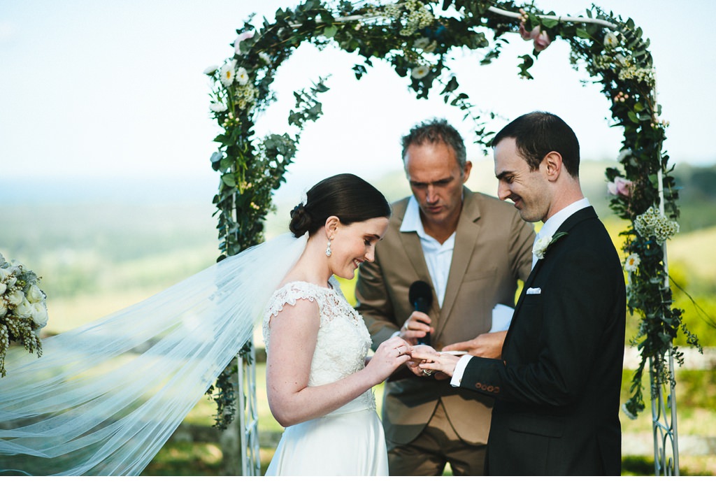 MORGANROBERTS_ROBBIEANDBEC_BYRONBAY_WEDDING_054.jpg