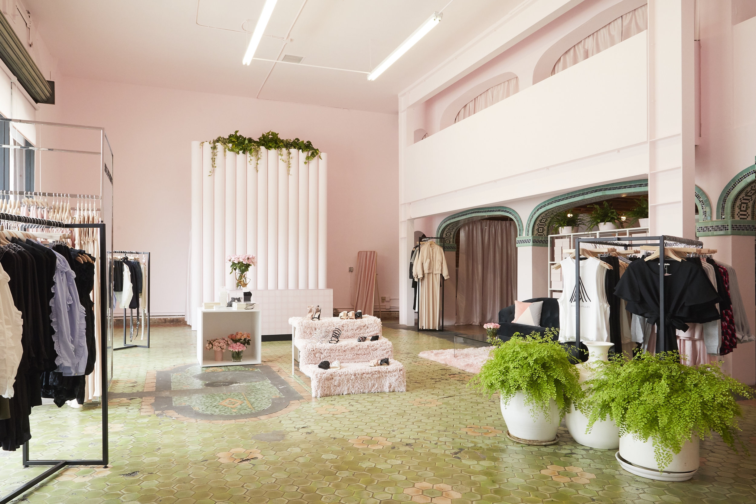Los Angeles Pop-Up shop