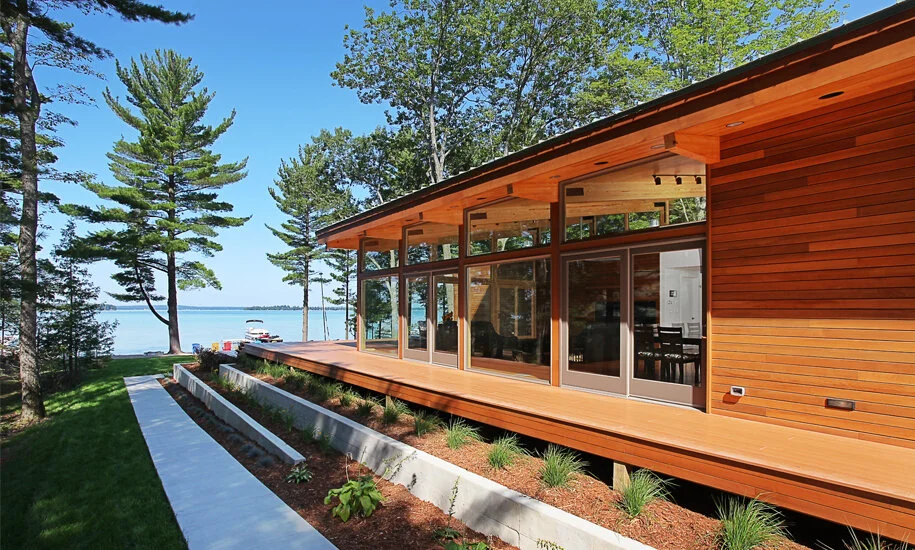Higgins Lake House (Photo courtesy of Jeff Jordan Architects)