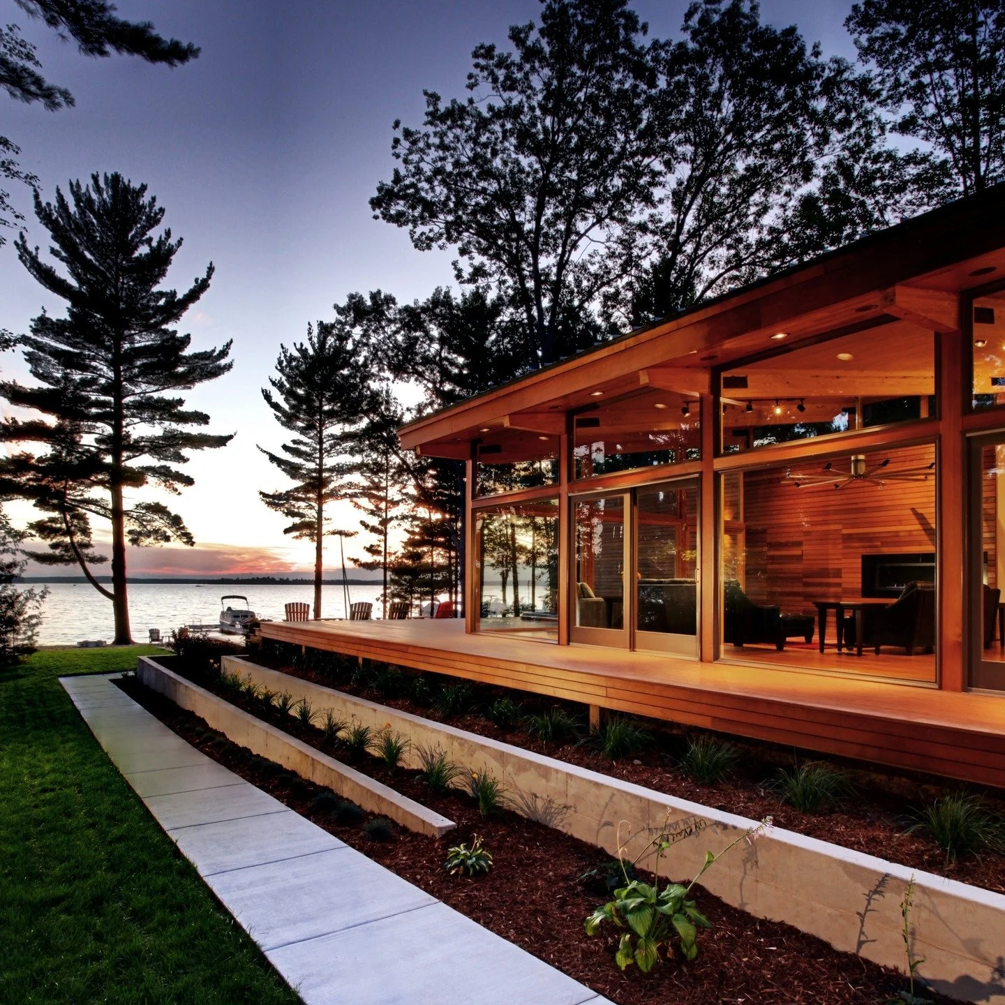 Framed in glass. Rooted in place. 

Great residential architecture doesn&rsquo;t just sit on the land &mdash; it listens to it. The light, the water, the trees&hellip; every line is drawn to amplify what&rsquo;s already there.

From first sketch to f