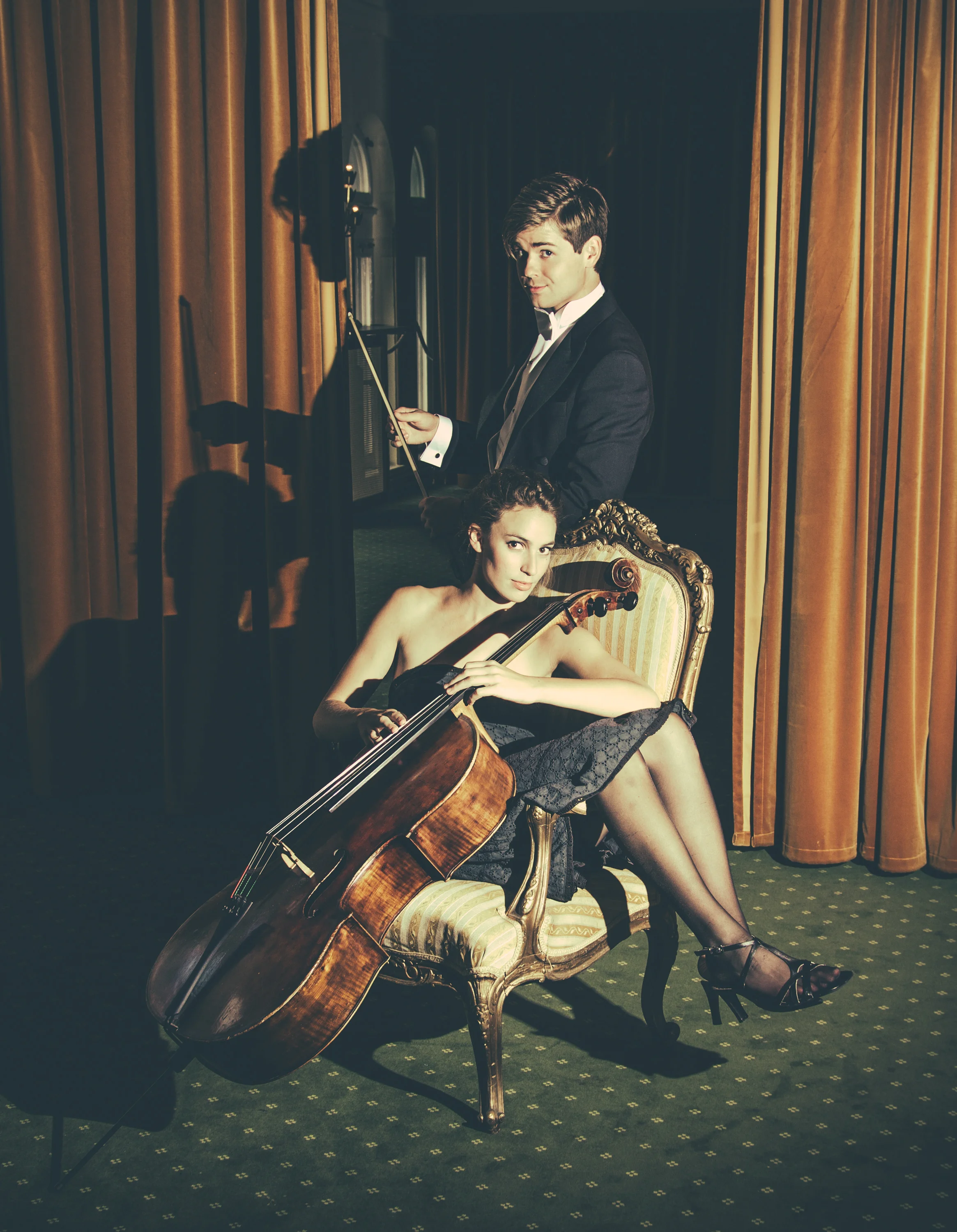 Alex & Sabina - Magiker & Cellist