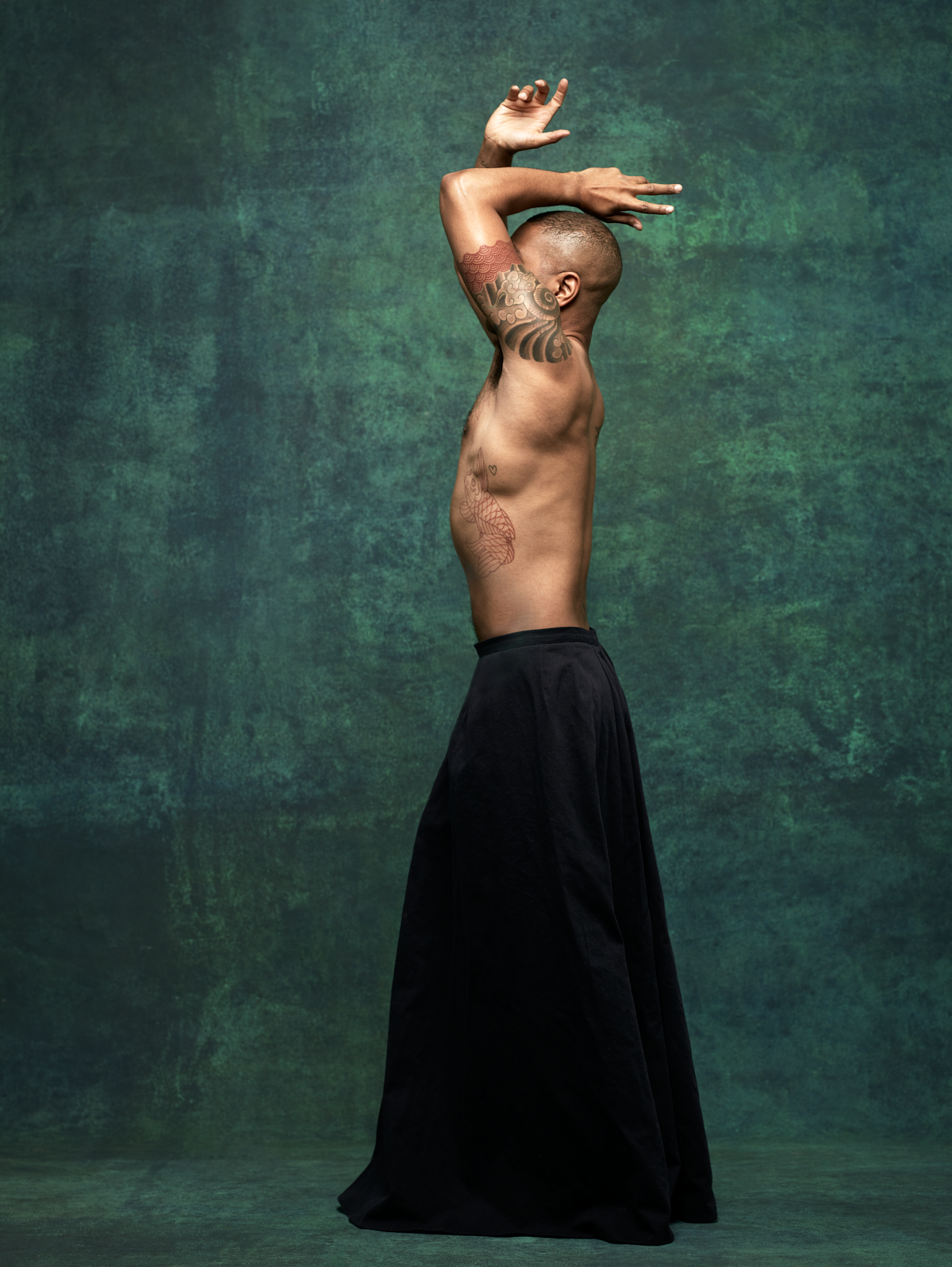 10_Kyle-Navy-Blue-Skirt_0580 2.png