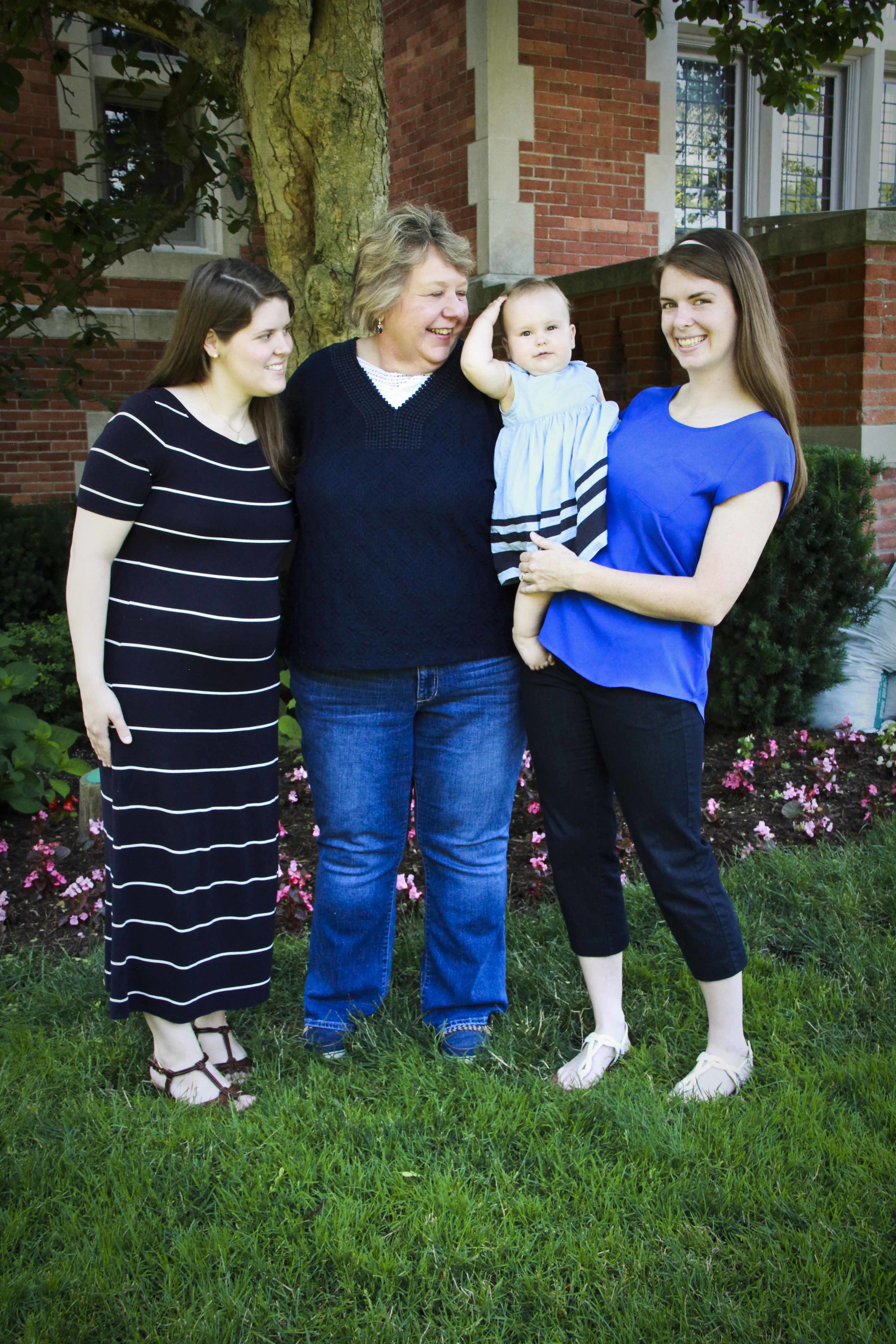 YarmeschFam1963.JPG