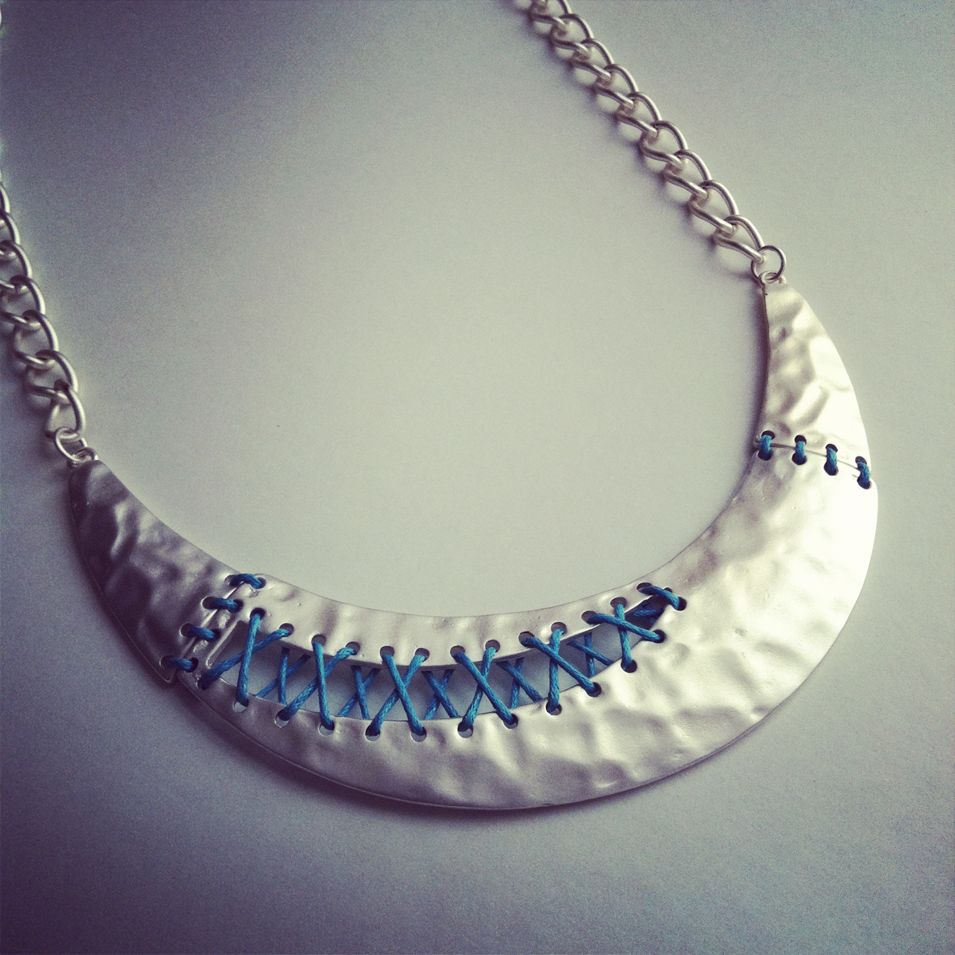 Metal Collar Plate Necklace