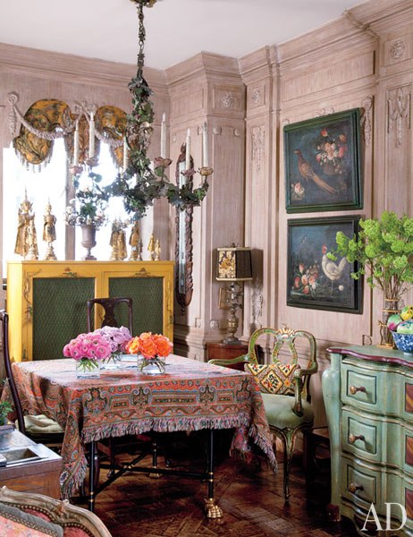 item4.rendition.slideshowWideVertical.iris-apfel-apartment-05.jpeg