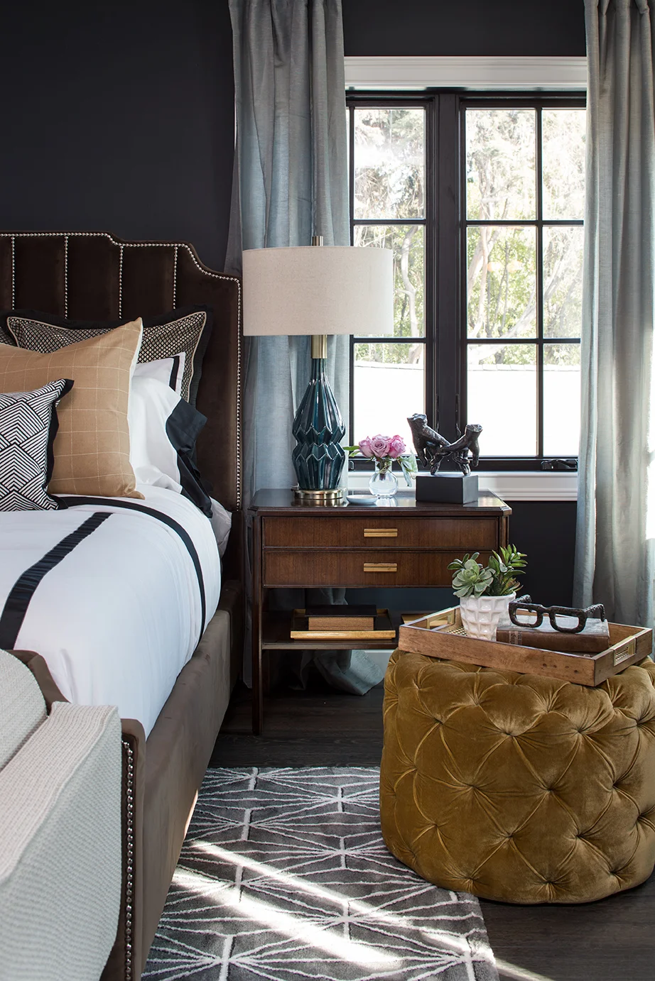 BreezeGiannasio_Irving_MeghanBobPhotography_MasterBedroomDetail_WEB.jpg
