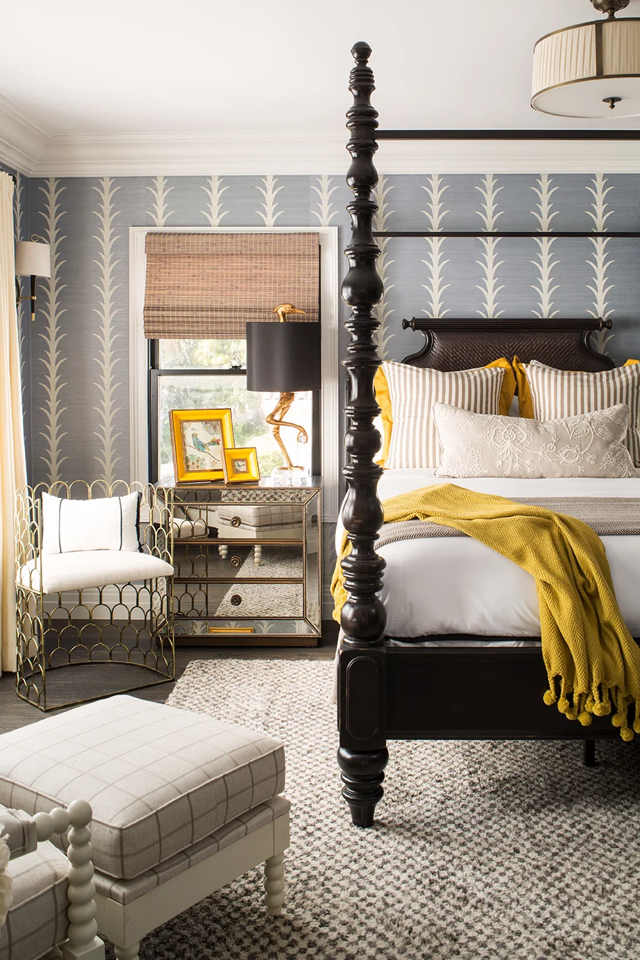 BreezeGiannasio_Irving_MeghanBobPhotography_ChickenBedroom_WEB.jpg