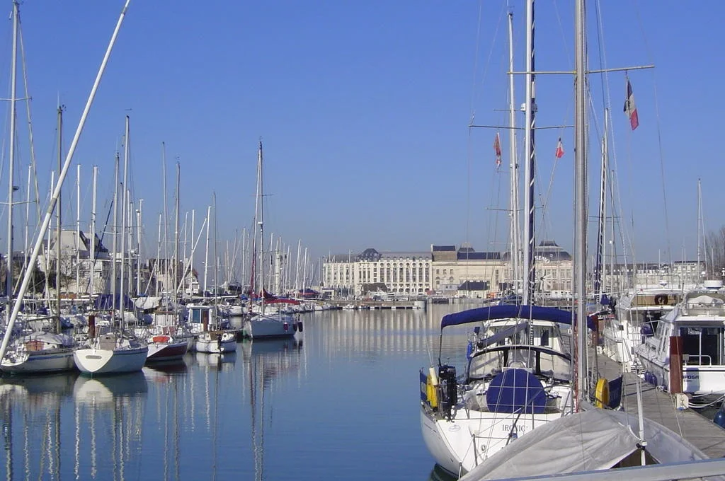 21698798+photo+port+trouville.jpg