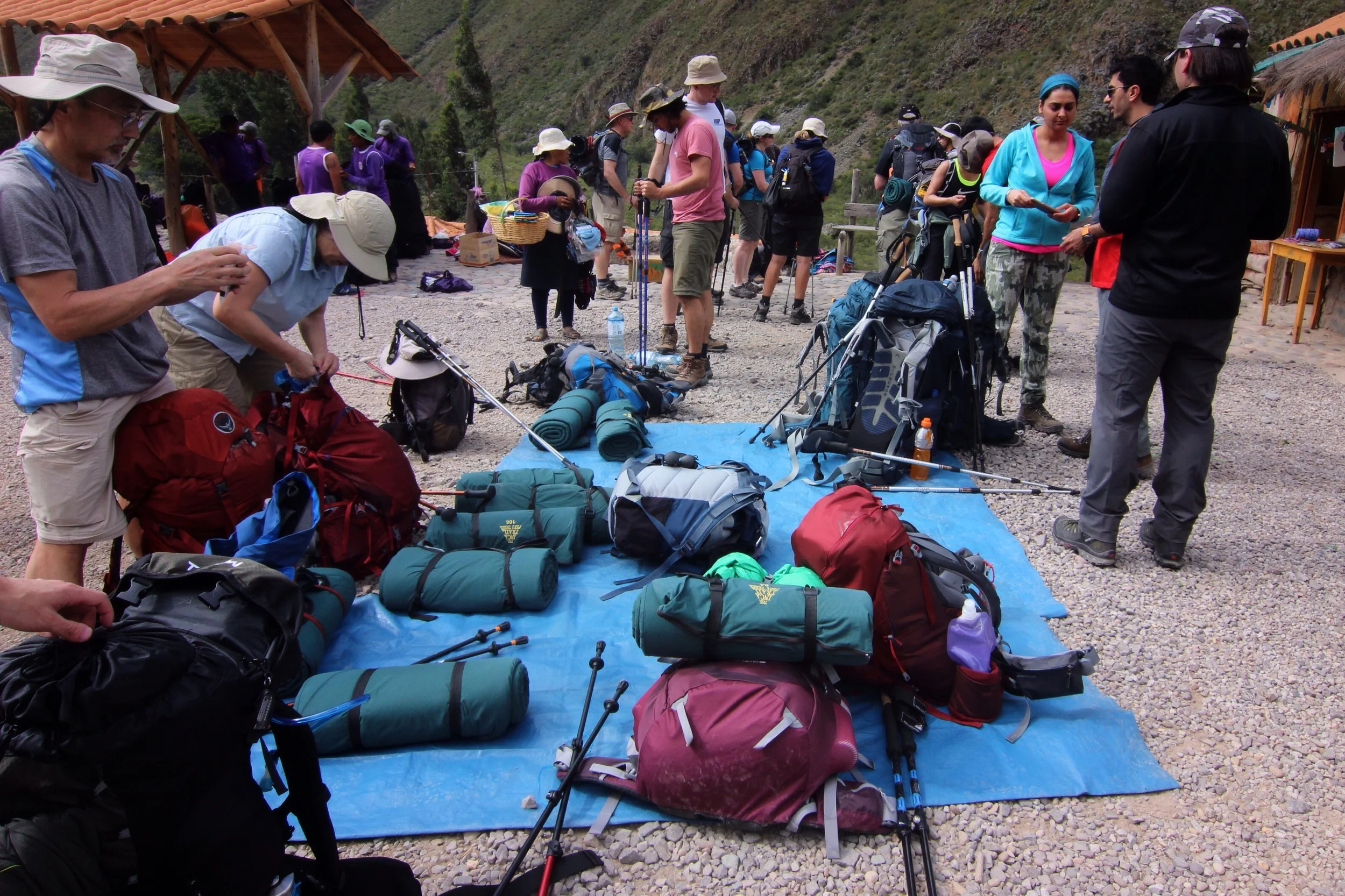Everyone gearing up at Kilometer 82.
