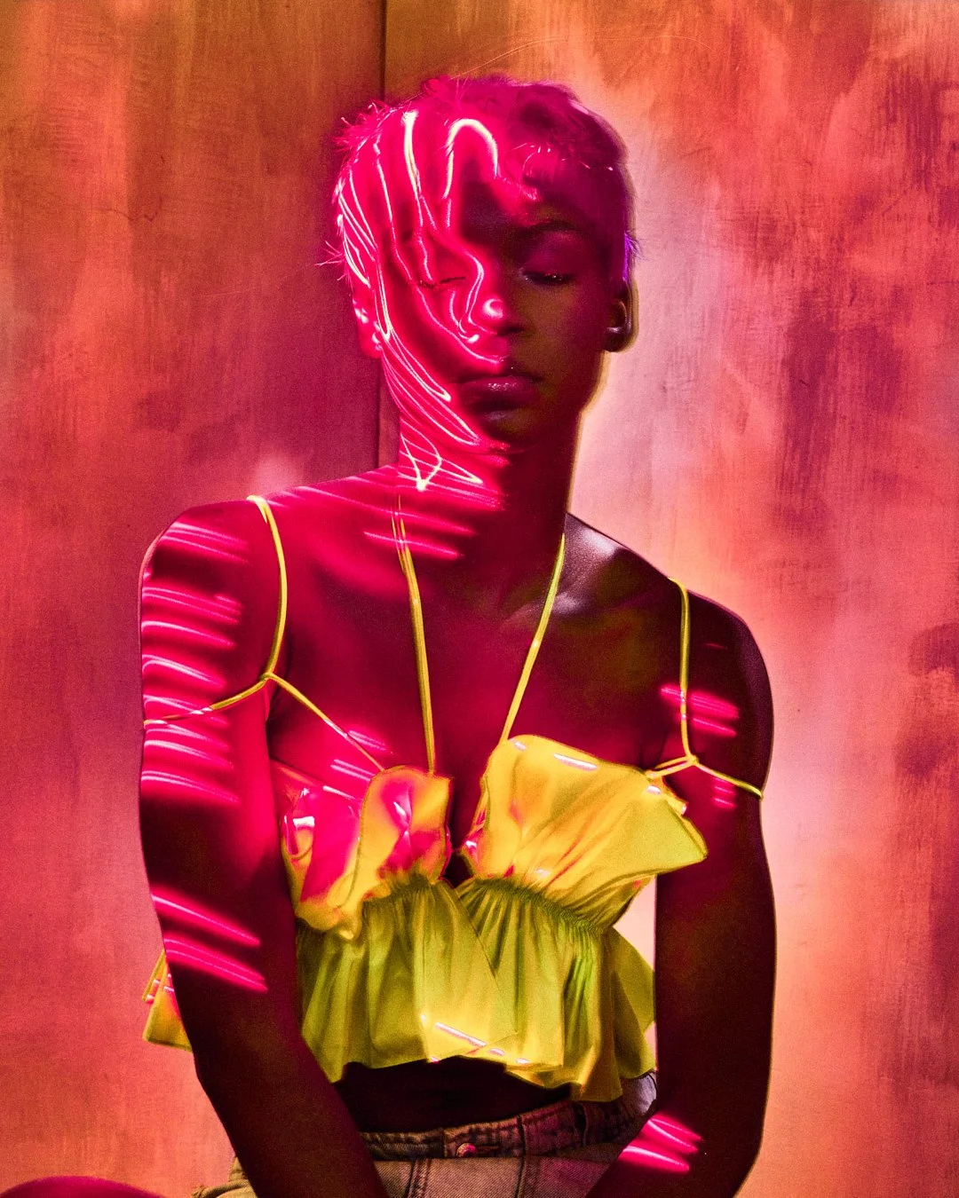 viva magenta bis56480 2 (1).jpg