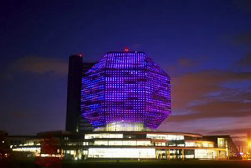 Belarus-Library-LED-Facade.jpg