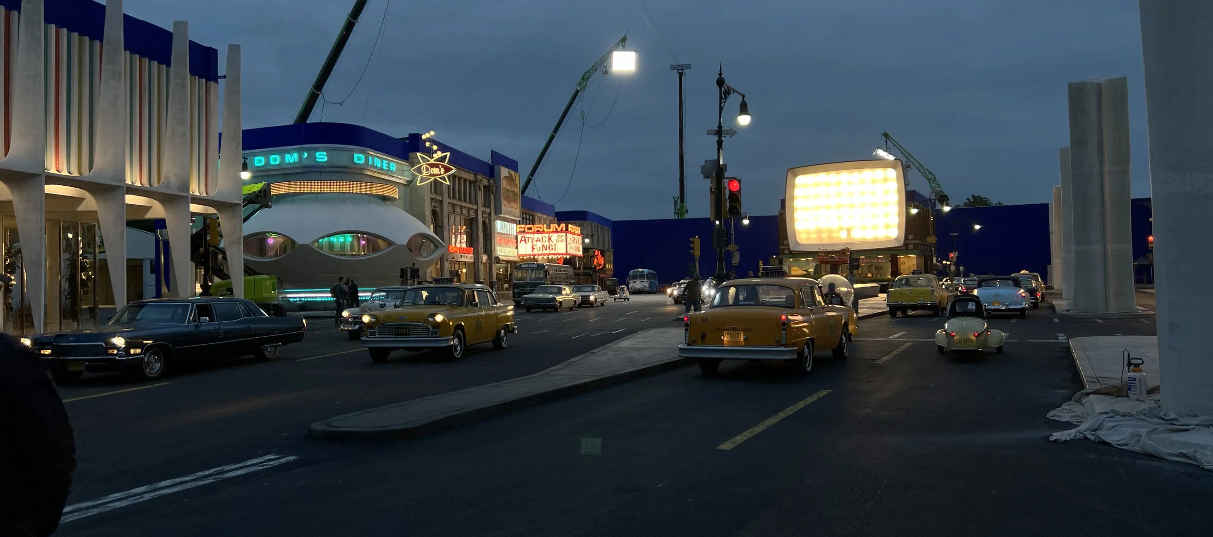 BMN_070_102_ExtTimesSquare_240822_GUIS_IMG_24 copy.jpg