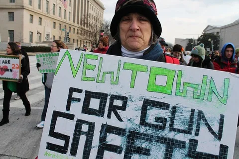 Fox, MSNBC Far apart on Gun Debate Story