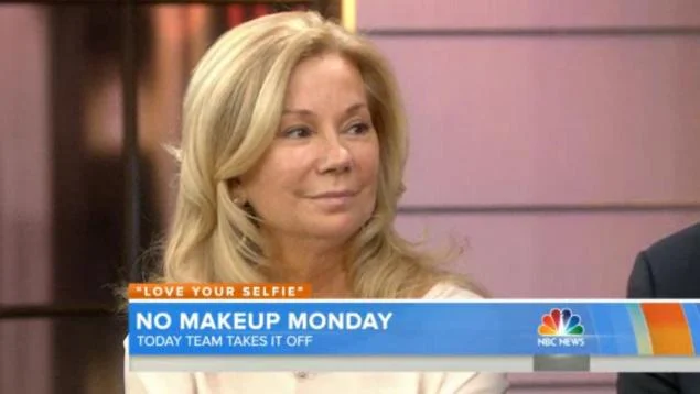 No Make Up Sweeps Stunt