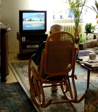 As Viewers Get Older, TV Nets Adapt