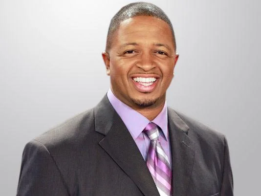 Sports Anchor Sues Gannett Station