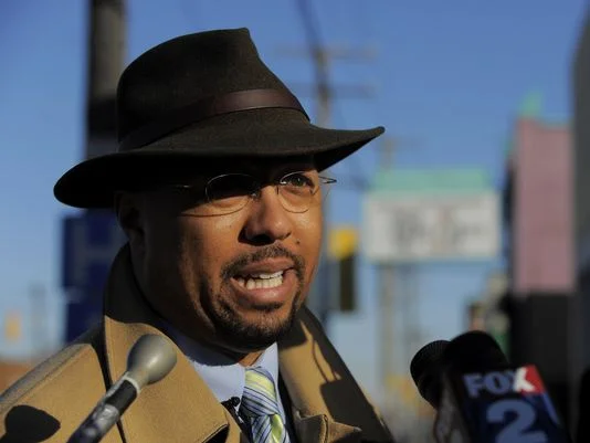 Former Motown Anchor to Pay Up for Offering Kid Money for Sex