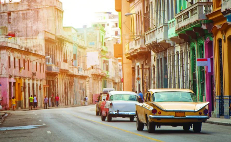 Which Fox News Anchor was Spotted Vacationing in Cuba?