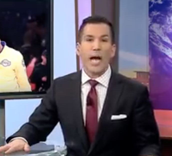 Chicago Anchor Snaps 