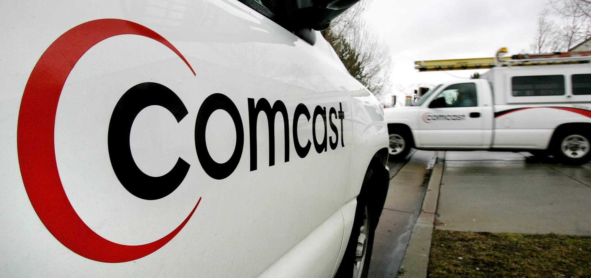 Comcast Paid Founders Widow $326 Million Bucks This Year