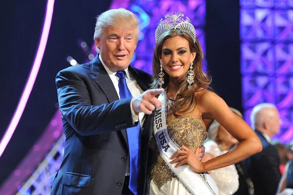 Donald Trump Defends Roger Ailes 