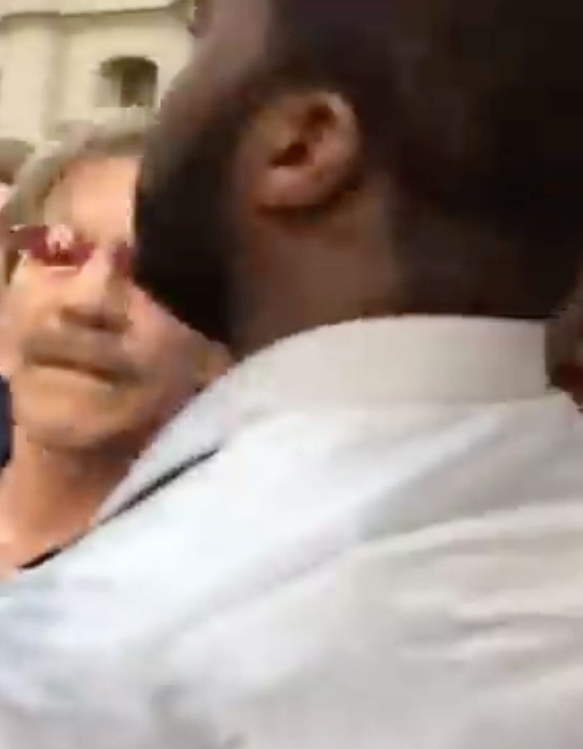 Protestors Douse Geraldo 