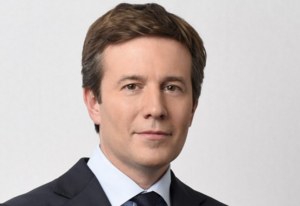 How Bad Has It Gotten for Jeff Glor at CBS News? 