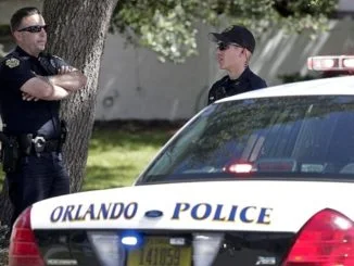 Station Reaches Out to Hostage Taker on Facebook During Stand Off 