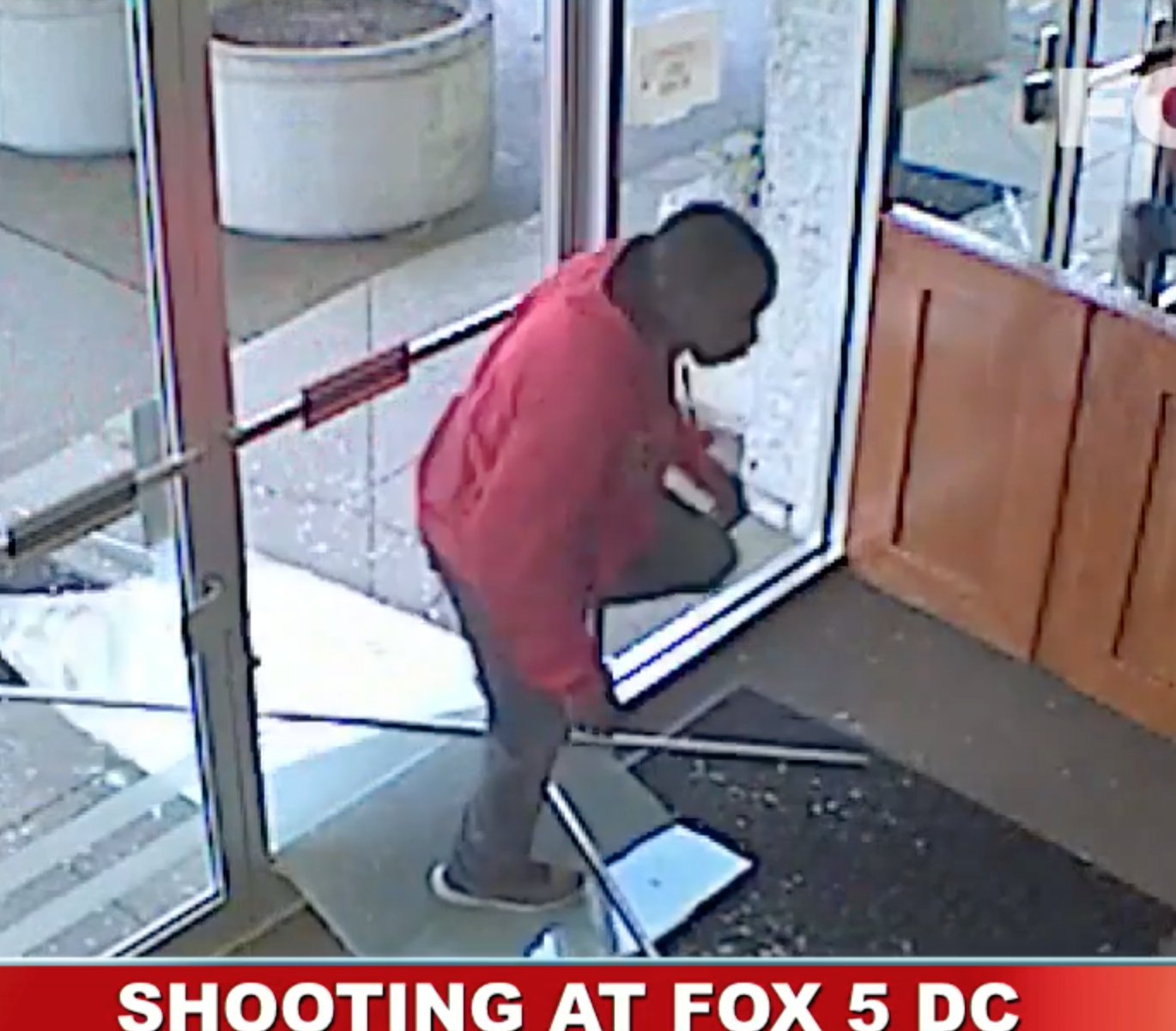 Suspect Shot at DC Station was Known to Staffers  