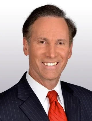 Weatherman Sues Sinclair 