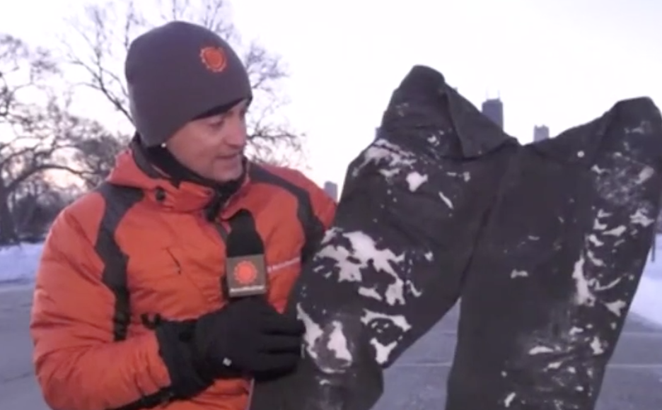Reporter Freezes his Pants 