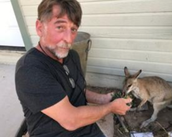 Phoenix Photog Hopped Right on the Story  