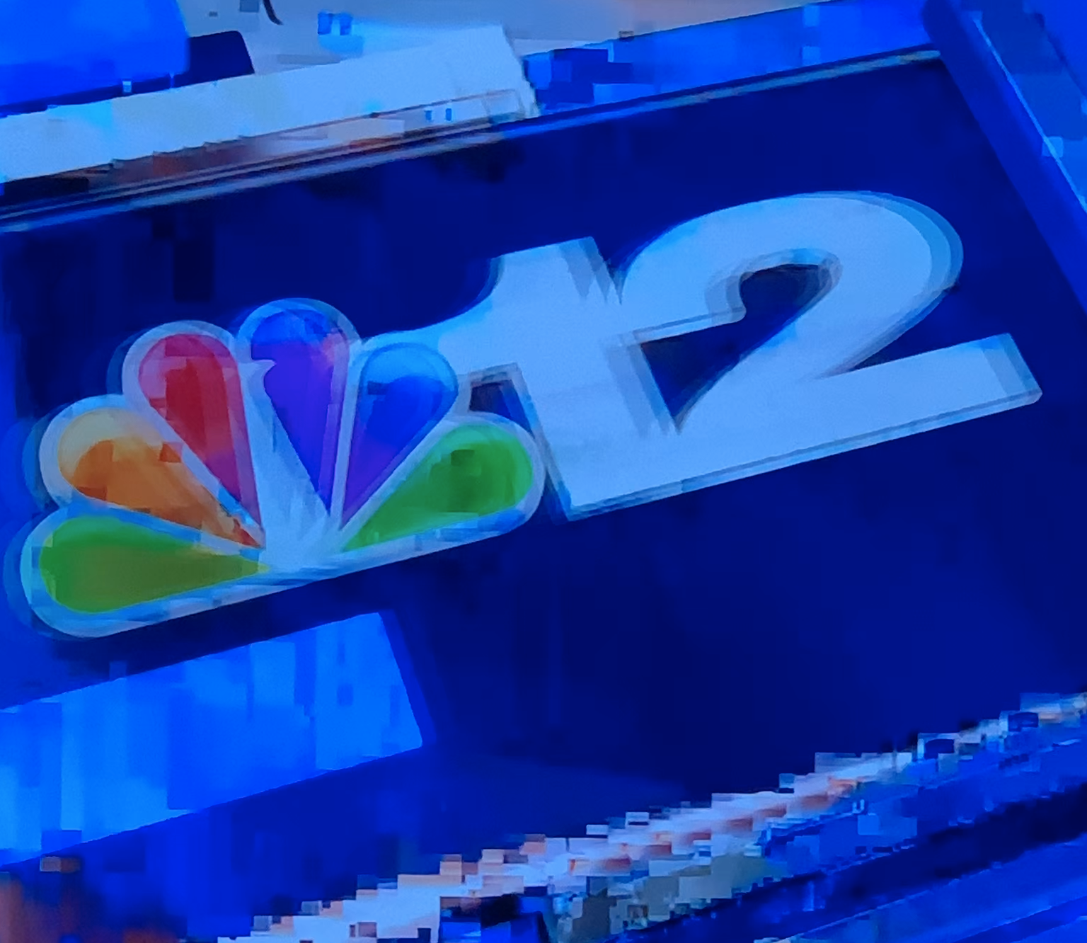 BREEEEEEEEEAAAAAAAAKKKKKKKKKING NEWS