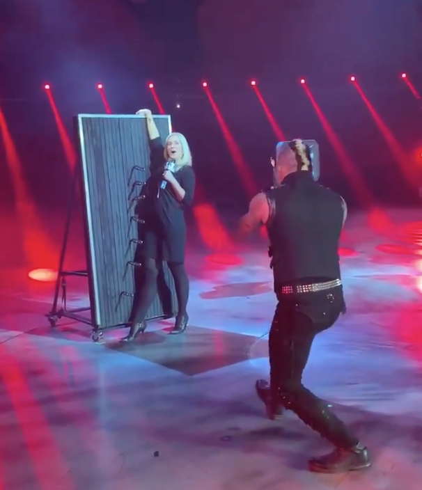 Like Knives Being Thrown Around in the Newsroom 