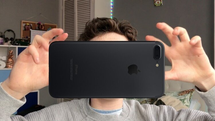 Using iPhones to Shoot the News 