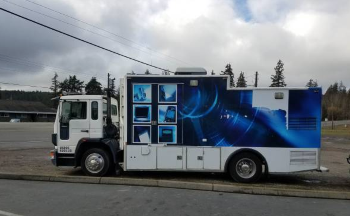 Live in KOMO's Old Sat Truck 