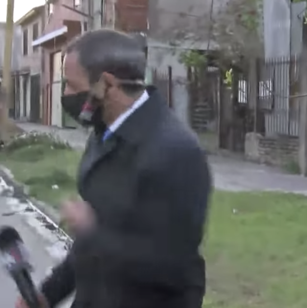 Reporter Has His Phone Stolen Seconds Before Live Shot 
