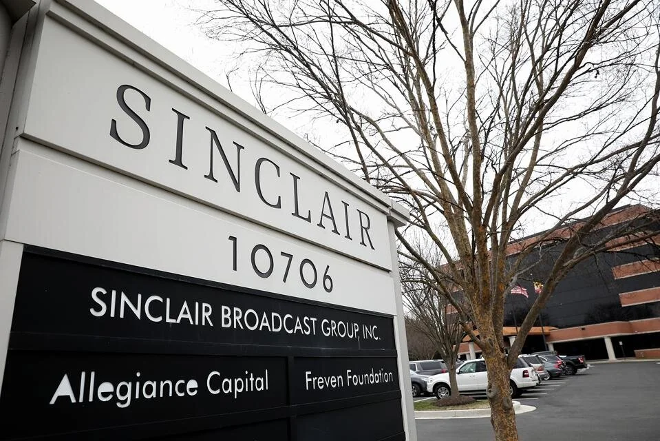 Sinclair Takes Bath on Sports Nets 
