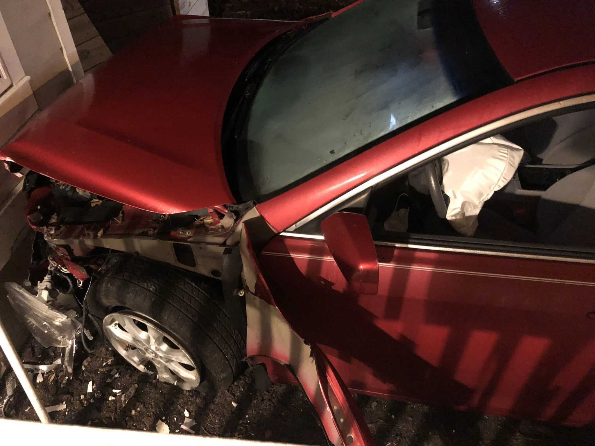 Car Slams into Jacksonville Reporter's House 