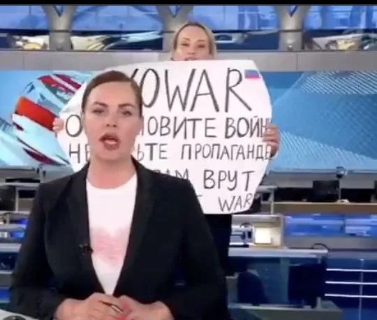 Crashing the News in Russia 
