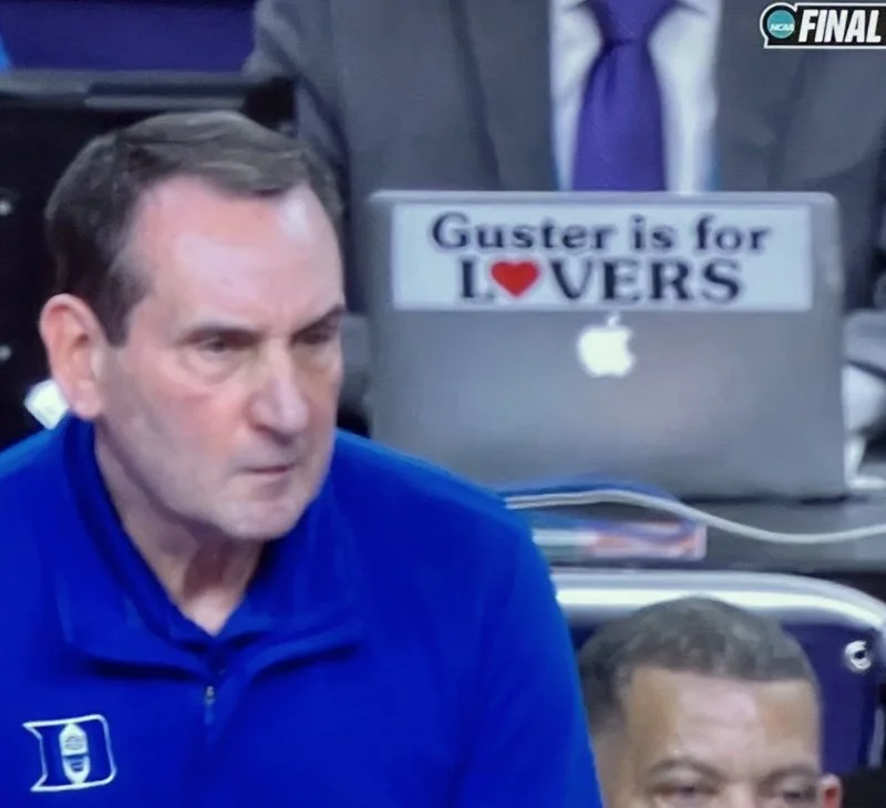 Reporter's Laptop Goes Viral 