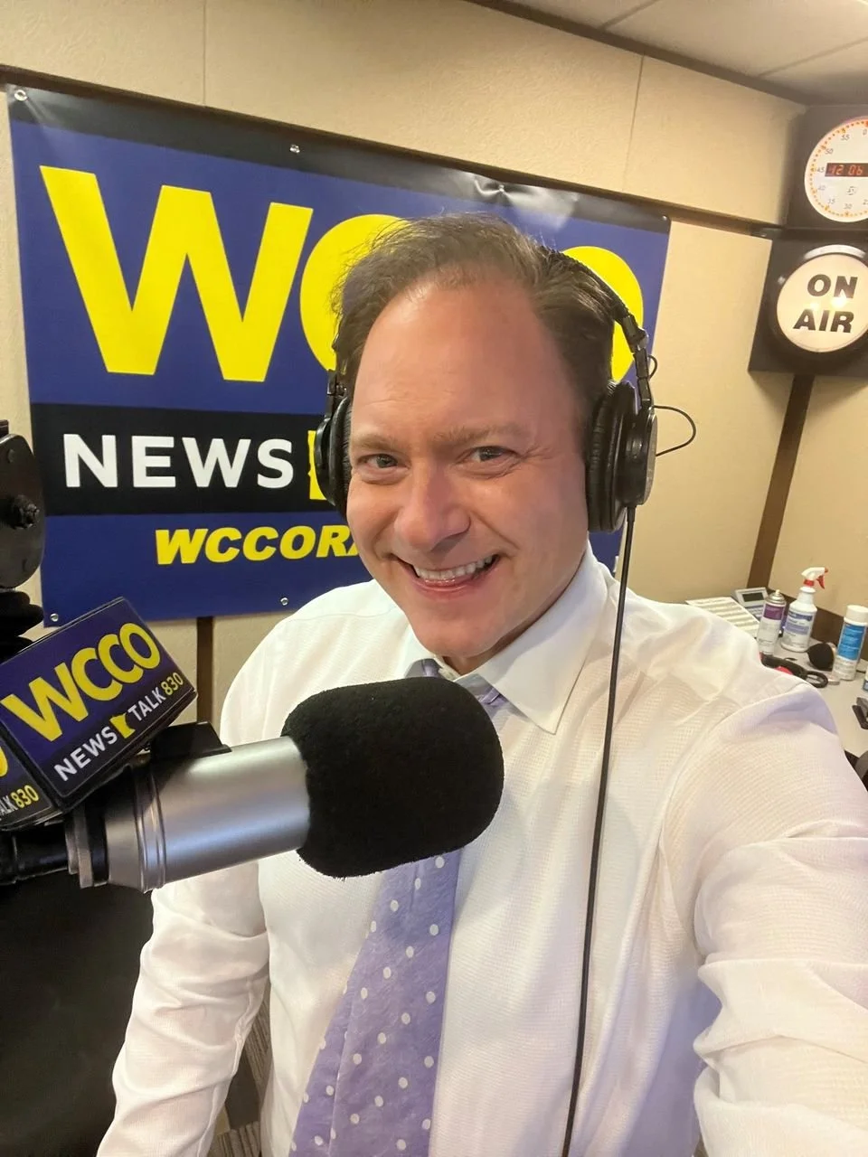 A Face For Radio 