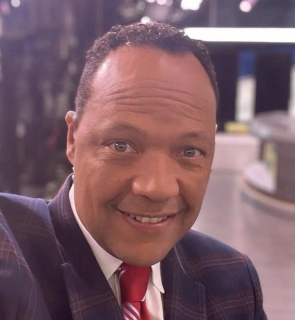 Chief Met Celebrates Divorce 