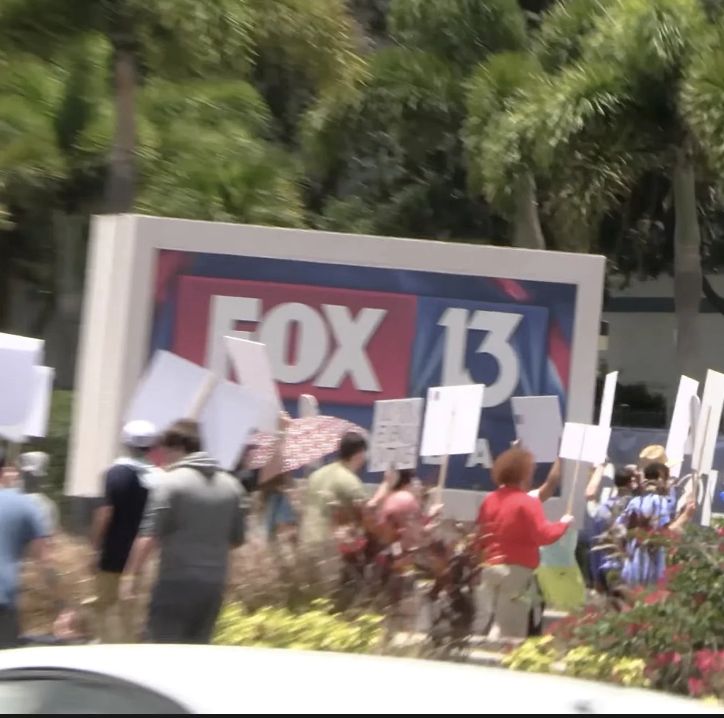 Group Pickets Fox Tampa Station 