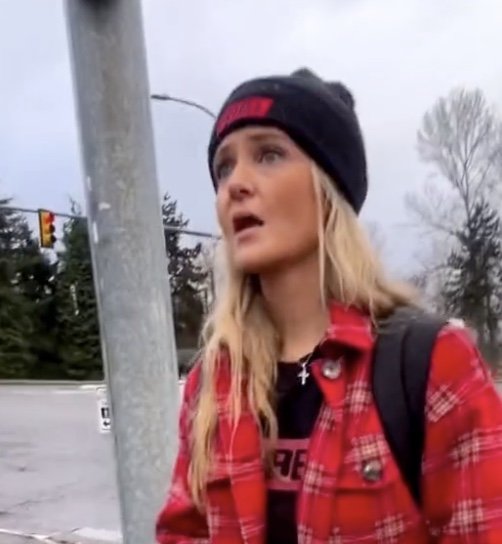 Photographer Rejects Offer for Reporter to Use His Phone