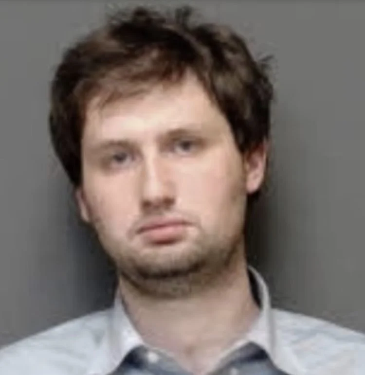 Meteorologist Accused of Stalking Waitress 