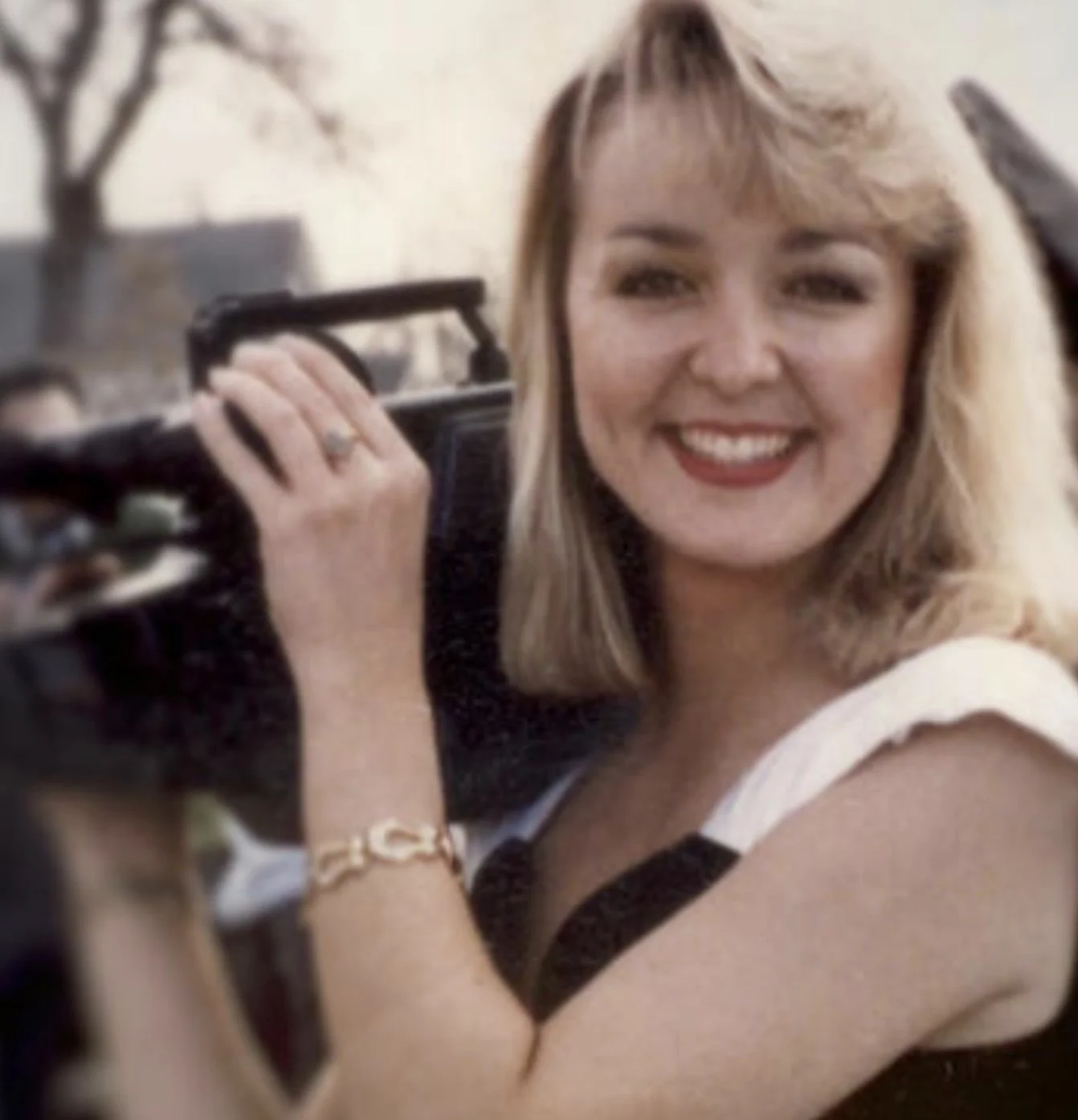 Ex-TV Consultant Offers up $25,000 Reward 